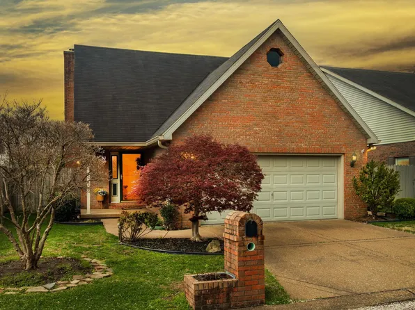 6425 Highcroft Dr, Evansville, IN 47715