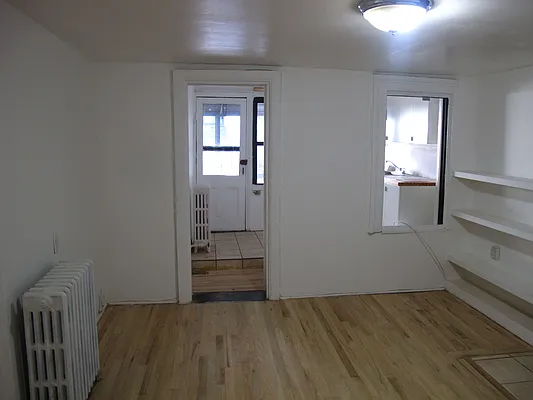 Rented by Zone Corp | media 31