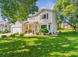 14225 Davenport Ct, Rosemount, MN 55068