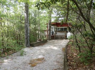 85 Overlook Dr, Spruce Pine, NC 28777