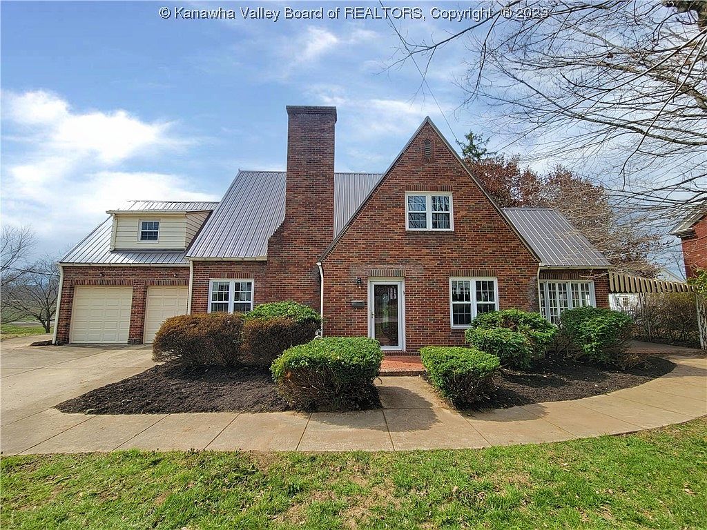 1821 Jefferson Blvd, Point Pleasant, WV 25550 Zillow