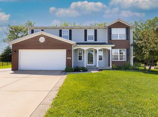 1911 Foxwood Cc Run, Normal, IL 61761