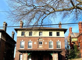 366 S Winebiddle St #4, Pittsburgh, PA 15224