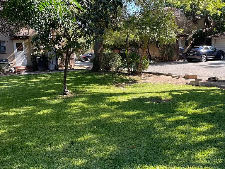 5137 Olivewood Ave — Photo 17