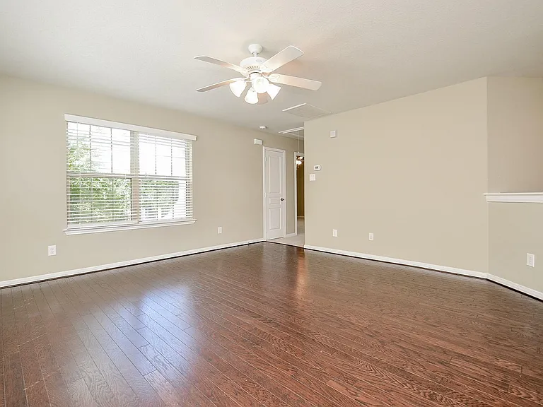 6418 Burgess Heights Ln — Photo 34