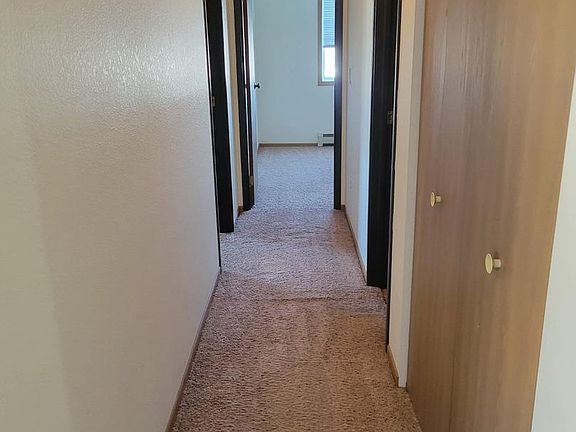 5th image of 604 8th Ave S #813-305