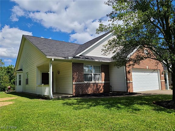 2nd image of 10244 Hidden Valley Dr