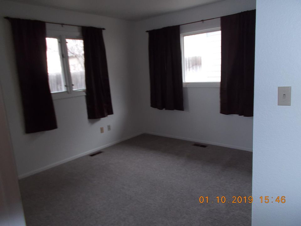 front bedroom large closet
