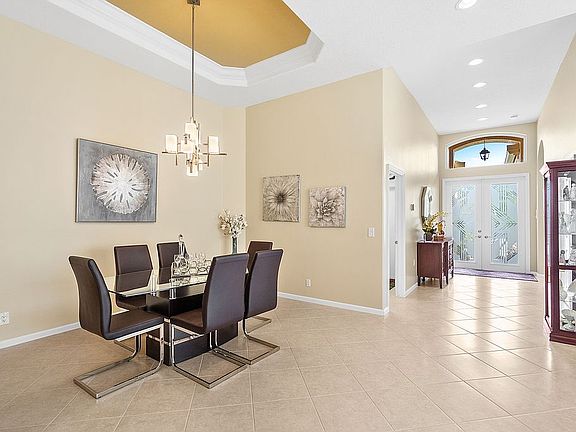 4th image of 7080 Demedici Cir
