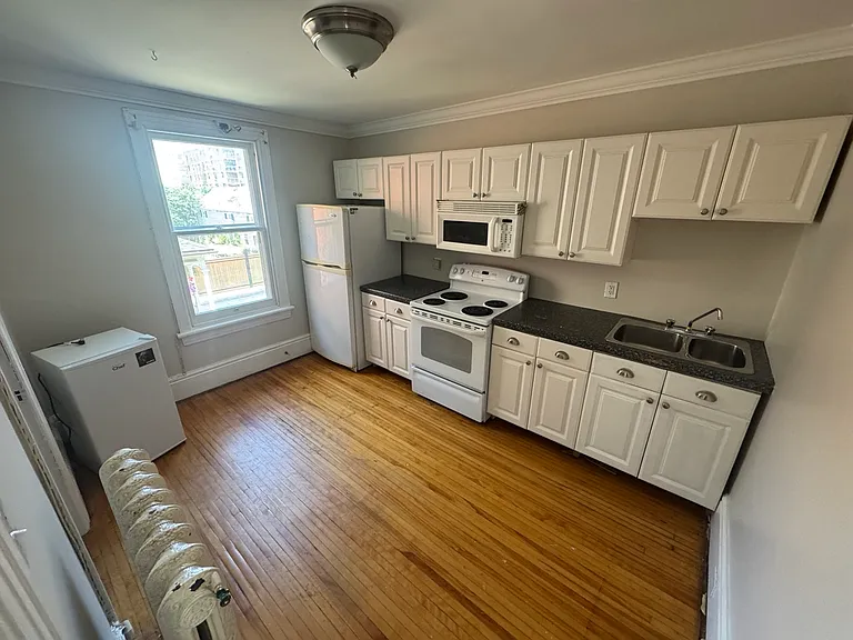 167 King St E #3 — Photo 10