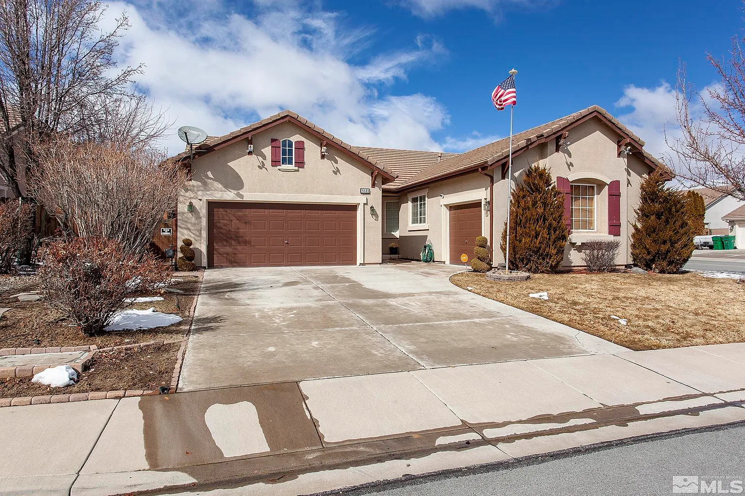 5533 Ebbetts Pass Dr photo 1