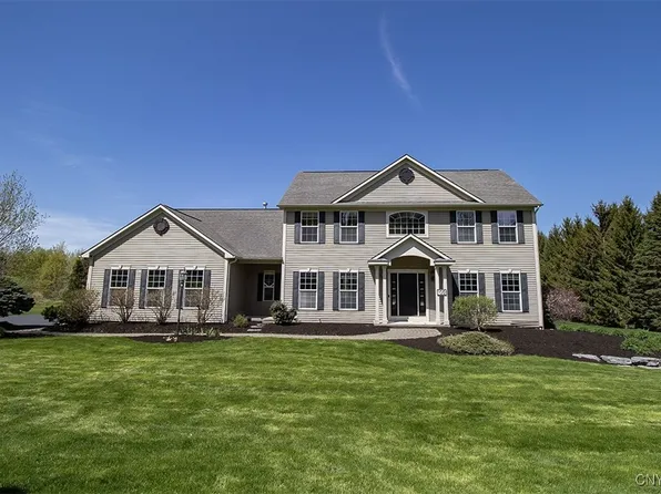 100 Brandywine Dr, Manlius, NY 13104