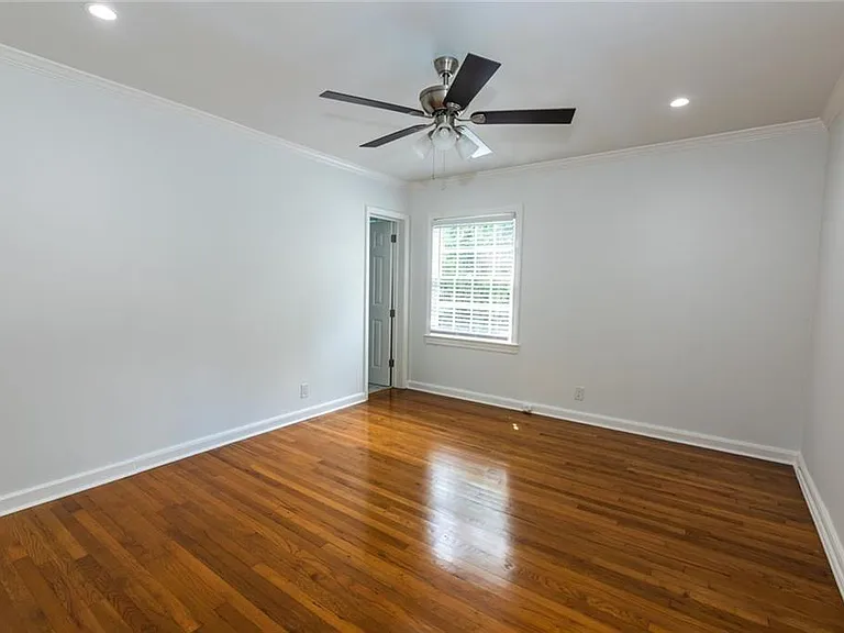 1311 Roxboro Dr — Photo 49