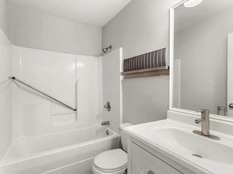 5467 Quail Creek Cir — Photo 23