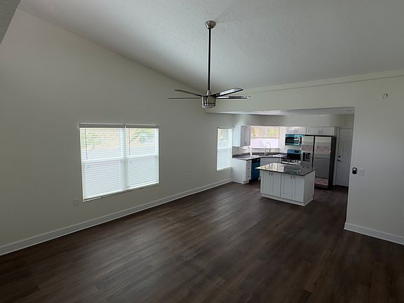 5th image of 2223 W Harbor Dr S