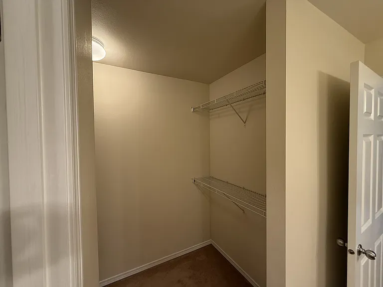 3382 S 283rd Ln — Photo 19