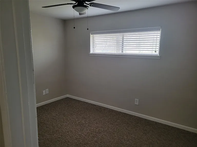 2922 Randolph Rd #4 — Photo 11