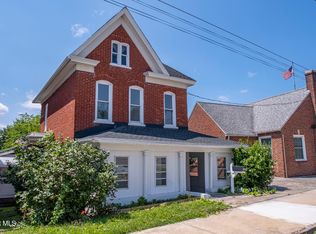 304 Poplar St, Roaring Spring, PA 16673