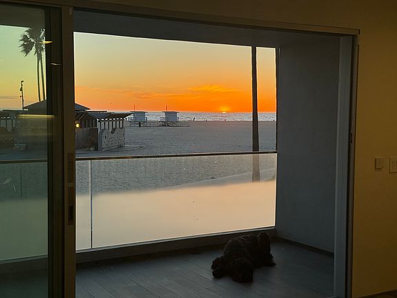 2nd image of 1309 S Ocean Front Walk #A
