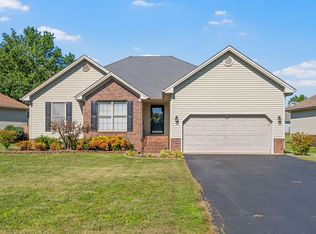 605 Ashbury Cir, Hopkinsville, KY 42240