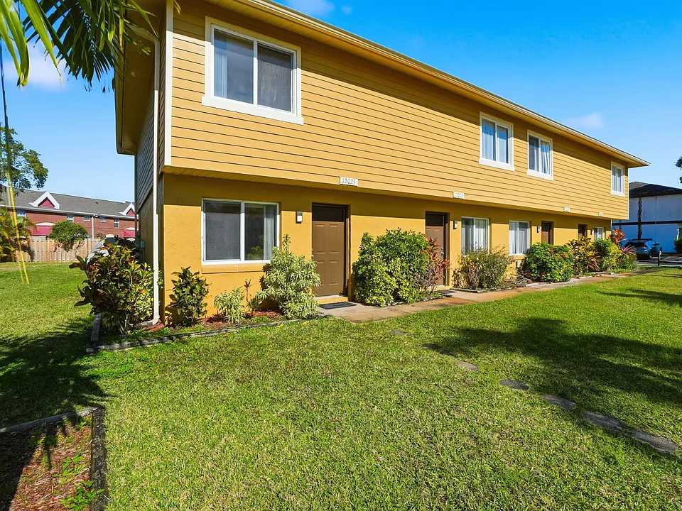 12015 Pepperdine Pl