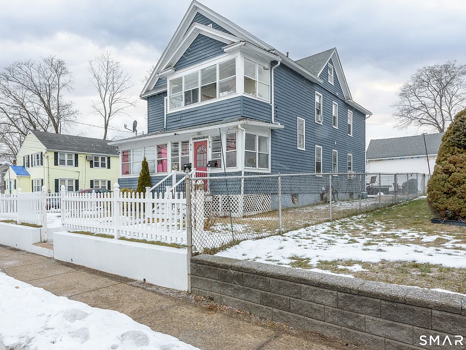 1st image of 816 Burnside Avenue