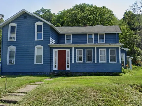 425 Paine St, Troy, PA 16947