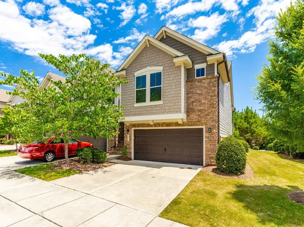 155 Alamosa Pl, Cary, NC 27519