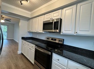 3701 Webber St #106, Sarasota, FL 34232