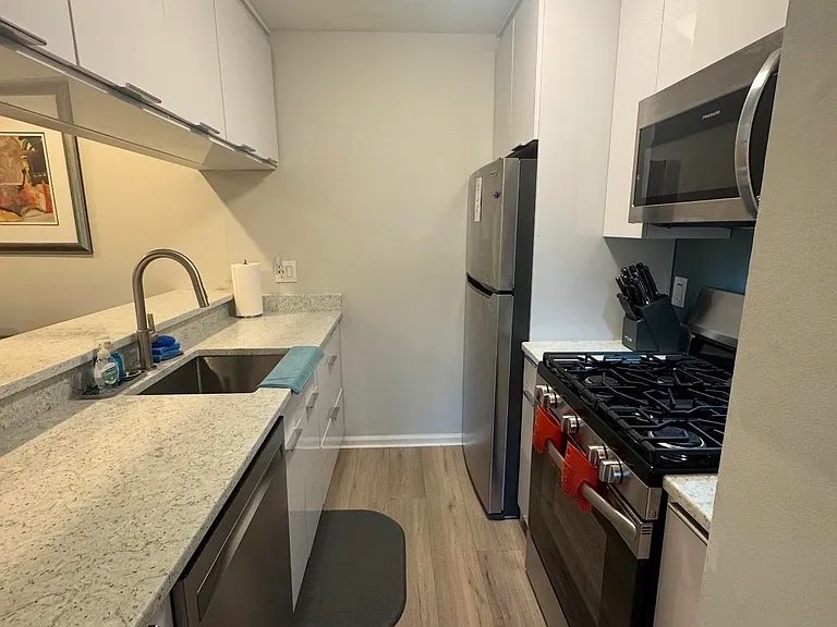 76 Cherry St — Photo 6