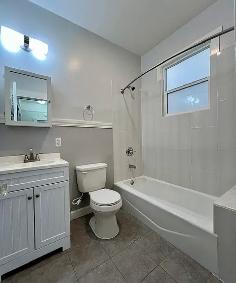 955 Pine St #22 — Photo 10