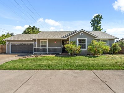 3050 Delta Waters Rd, Medford, OR, 97504