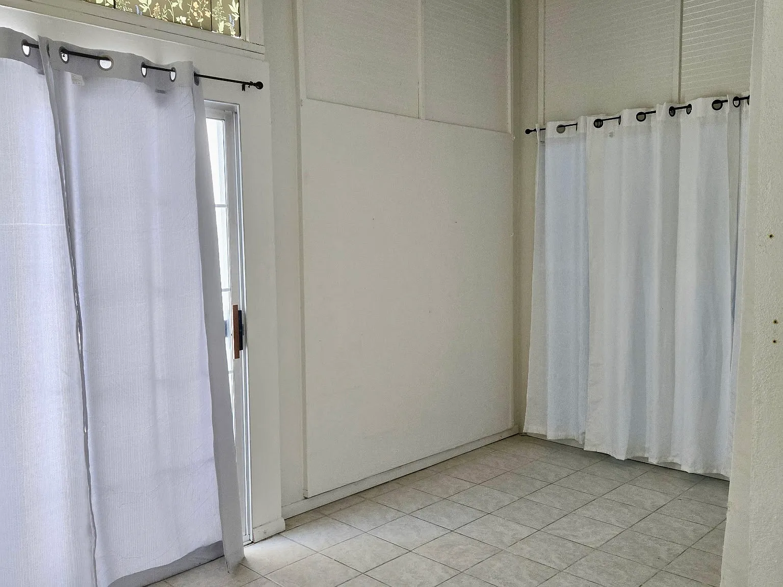3 bed, 2021 sqft, $3,950 — Photo 4