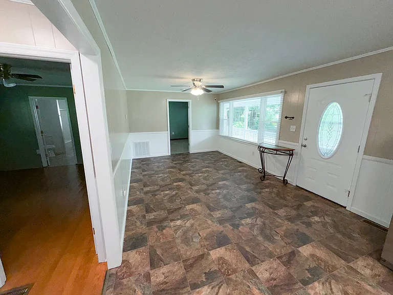 11 Corbin Ln — Photo 5