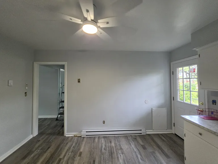 9234 Rippard Ave — Photo 3