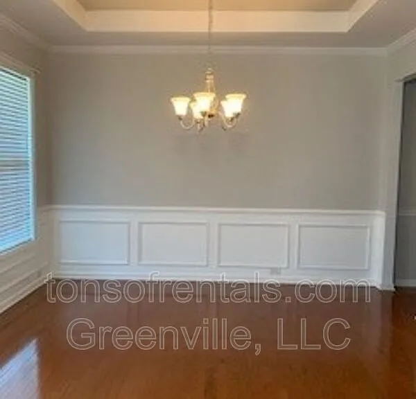 205 Silver Hawk Dr — Photo 4
