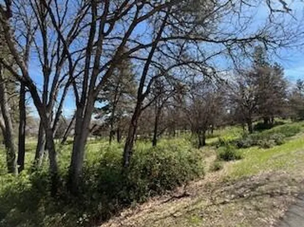 Coopers Hawk Rd Lot 880, Klamath Falls, OR 97601