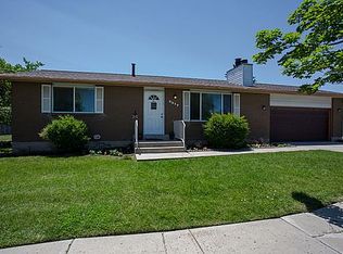2517 W Desertdusk Rd, Salt Lake City, UT 84129