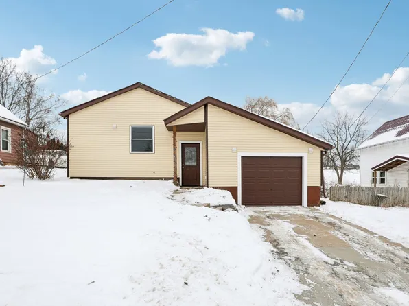 114 Keane St, Ridgeway, WI 53582
