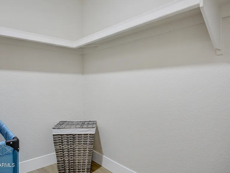 6863 E Kelton Ln — Photo 21