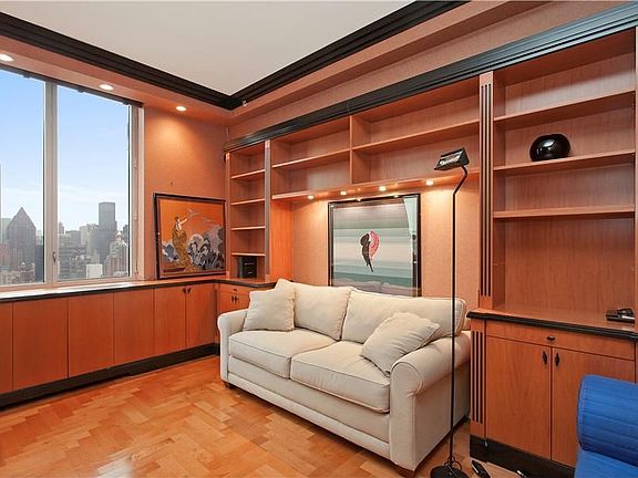 5th image of 401 E 60th St APT 28A