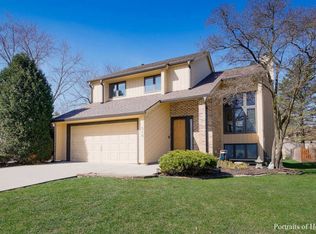 510 Lindley Ave, Westmont, IL 60559