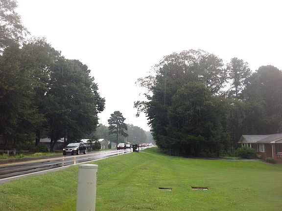 5th image of 638 Braselton Hwy