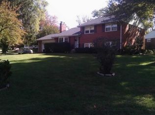 7027 Hector Rd, Mc Lean, VA 22101