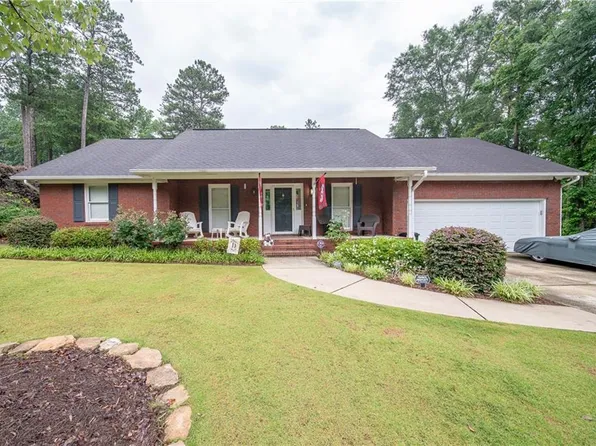 1066 Lee Road 427, Phenix City, AL 36867