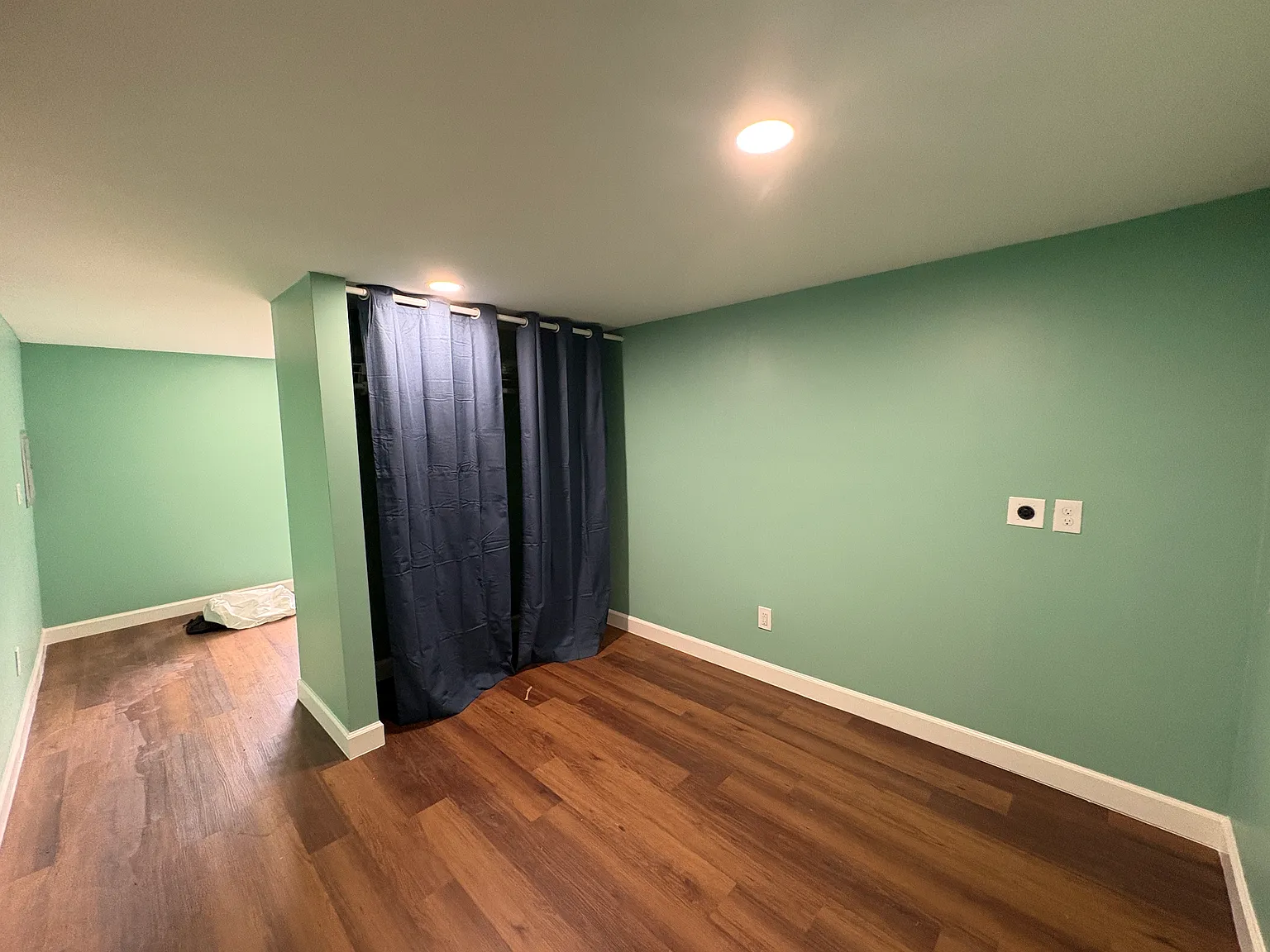 1 bed, 350 sqft, $950 — Photo 3
