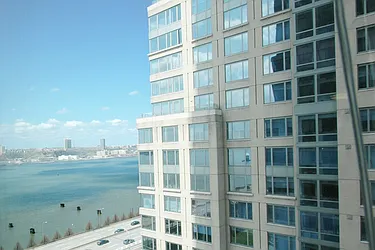 Rented by BLU Real Estate
