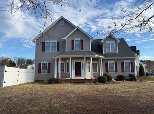 78 Cannon Ridge Dr, Fredericksburg, VA