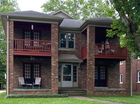 518 S Lincoln Park Dr, Evansville, IN