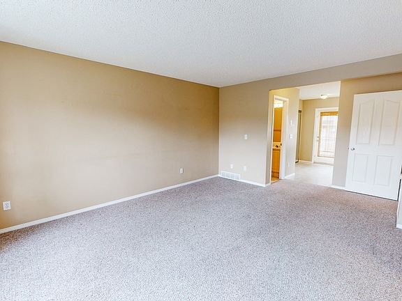 3rd image of 111 Tarawood Ln NE #48
